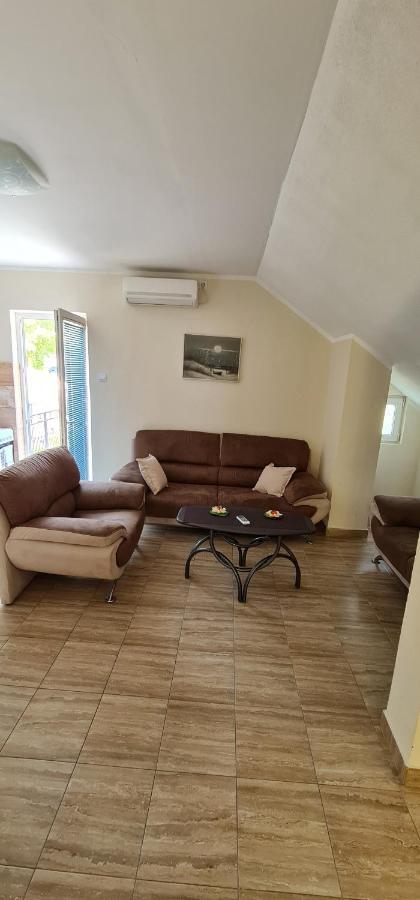 Apartman Nina2 Risan Exterior foto
