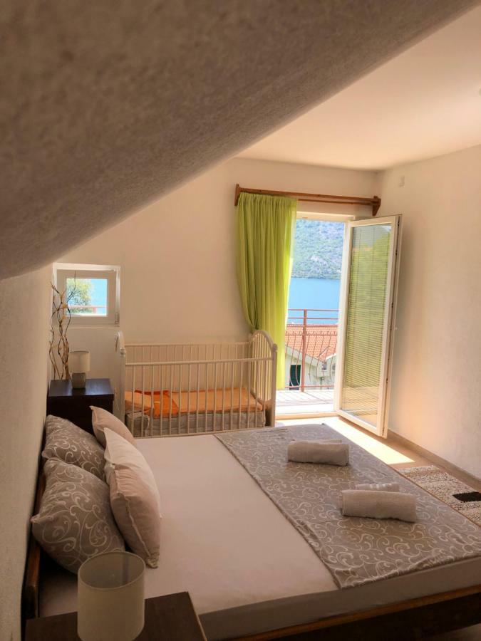 Apartman Nina2 Risan Exterior foto